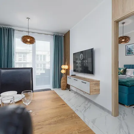 Апартаменти Baltic Baltycka 2 - By Jantar Колобжег