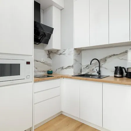 Baltic Baltycka 2 - By Jantar * Колобжег