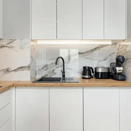 Baltic Baltycka 2 - By Jantar Колобжег